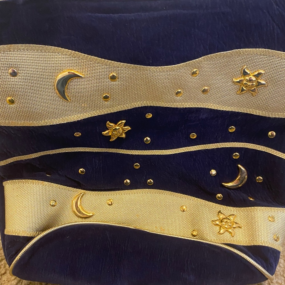 *Vintage* sued and gold purse